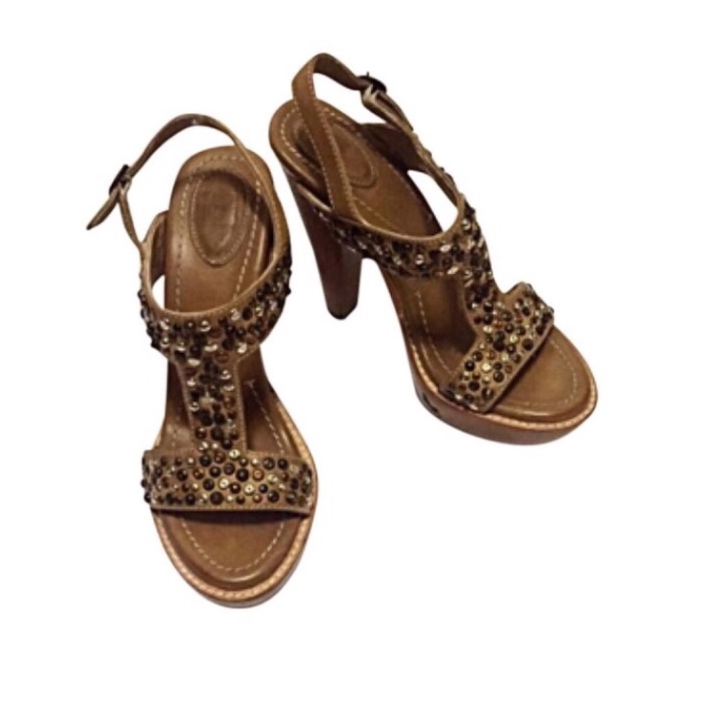 Frye Tan Stud Embellished Platform Sandals